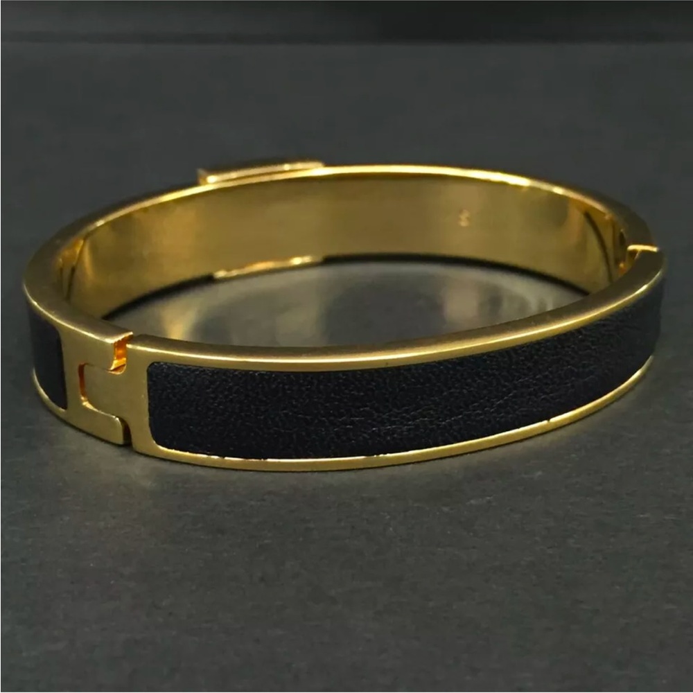 Fendi Master key Bangle - Picture 8 of 10